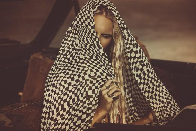 Mara-Hoffman-AW-2015-Campaign-by-Olivia-Malone-6