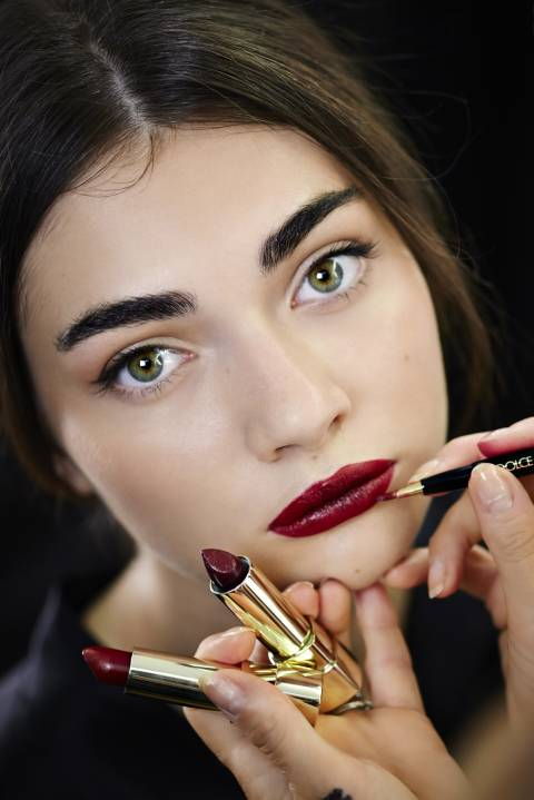 dolcegabbana-make-up_ss15-backstage-look-3_resized