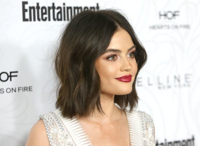 lucy-hale-bob-hair-1491391760