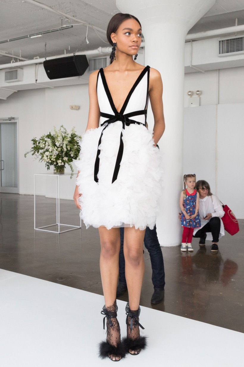 04-marchesa-spring-18-bridal